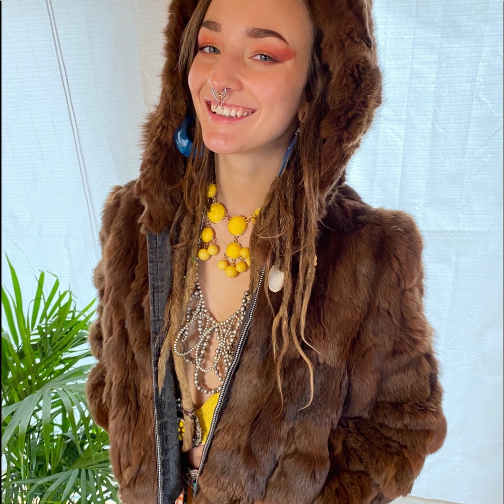VTG Rabbit Fur Coat - Picture 4 of 8
